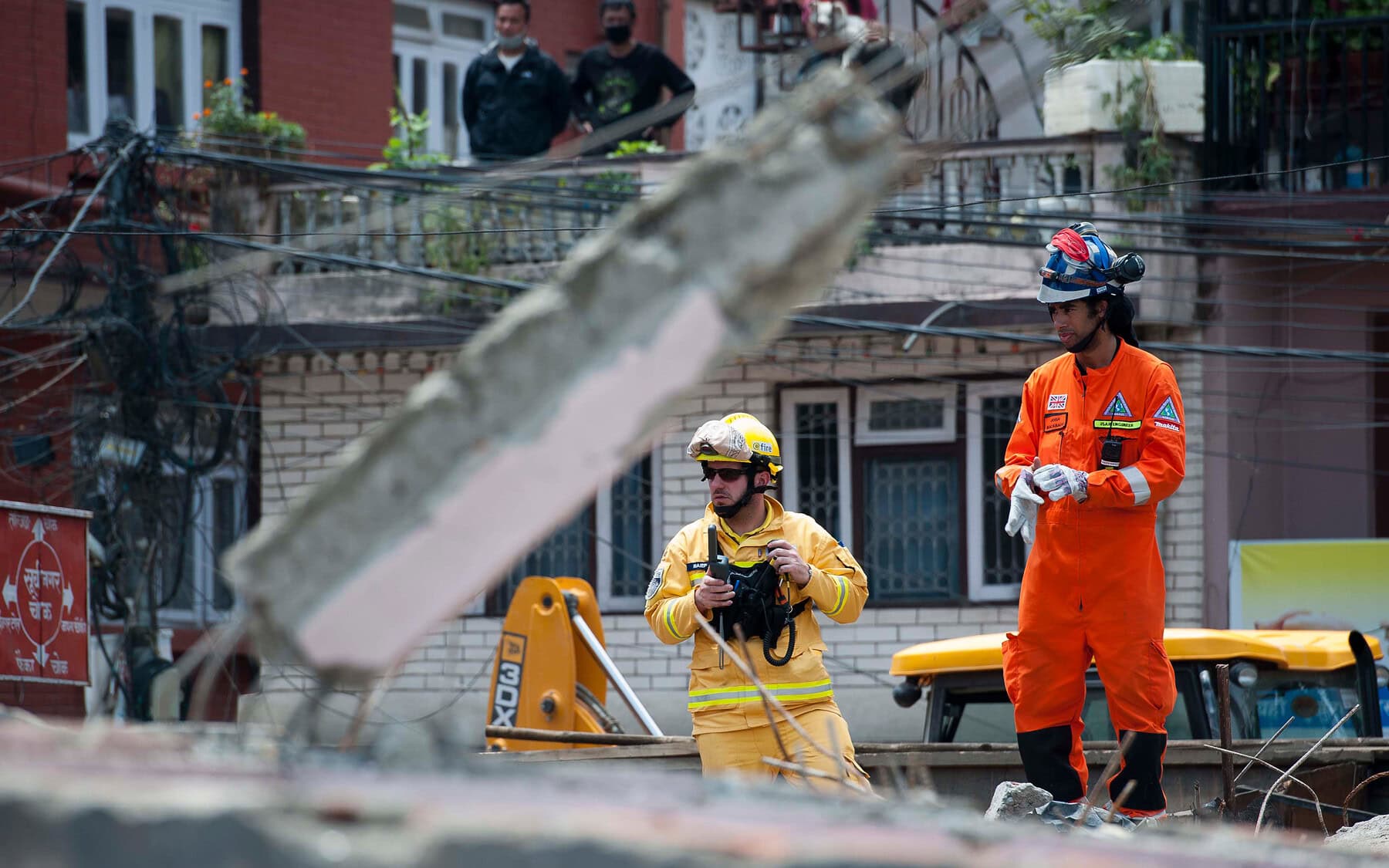 Josh Macabuag OBE SARAID volunteer team Nepal